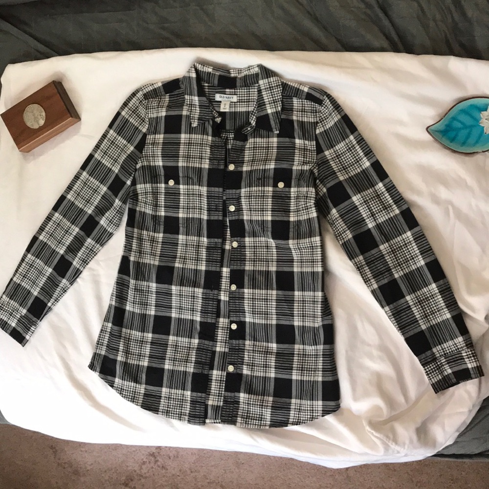 Old Navy button down shirt